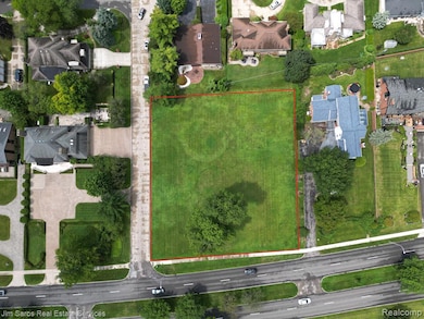 745- 749 Lake Shore Rd, Grosse Pointe Shores, MI 48236 - photo 4