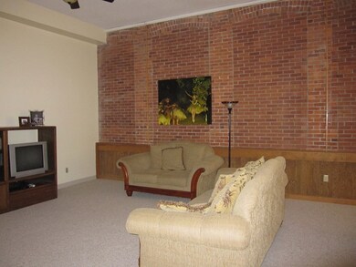 147 Rawson Rd unit 107, Quincy, MA 02170 - photo 4