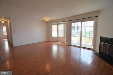 108 Wrangel Ct unit 4, Princeton, NJ 08540 - photo 3