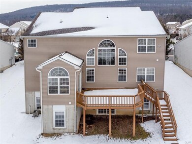 7047 Lincoln Dr, Macungie, PA 18062 - photo 6