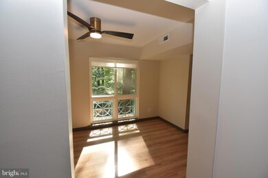 11805 Breton Ct unit 11B, Reston, VA 20191 - photo 5