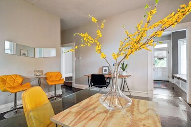 9-web-or-mls-2223-indiana-ave