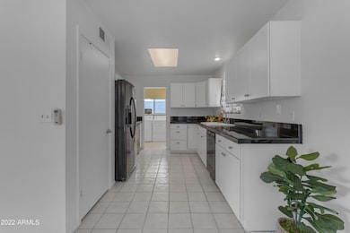 1430 E Drake Dr, Tempe, AZ 85283 - photo 5