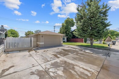 3-web-or-mls-D50A8531