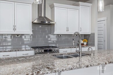 18689 Easter Peak Ave, Nampa, ID 83687 - photo 5