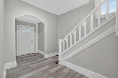 3413 2nd Ave, Des Moines, IA 50313 - photo 5