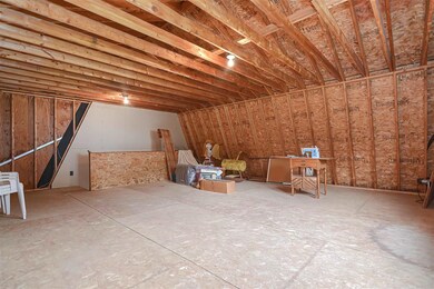 94 Scobie Pond Rd, Derry, NH 03038 - photo 3