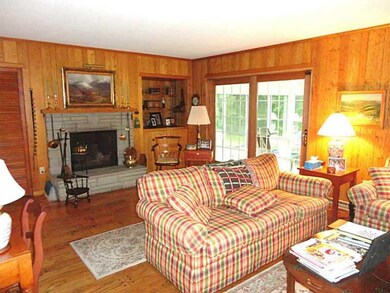 Family Room.