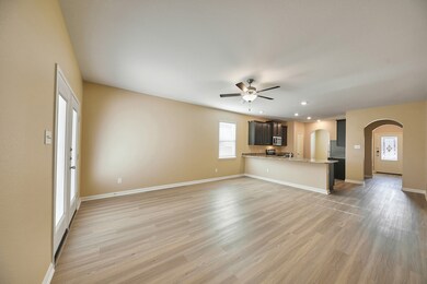 22014 Buffalo Braun Dr, Hockley, TX 77447 - photo 6