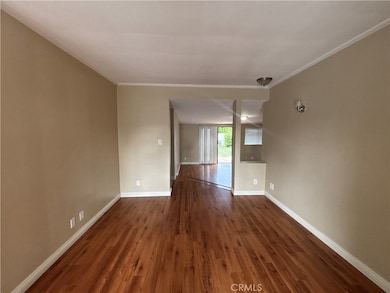 19145 Kittridge St, Reseda, CA 91335 - photo 7