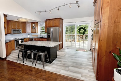 735 Poplar Ct, Marshfield, MO 65706 - photo 7