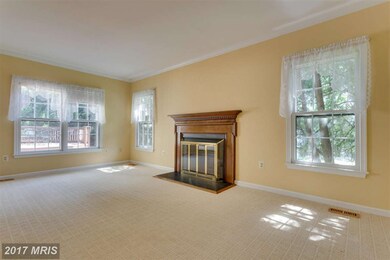 9110 Northedge Dr, Springfield, VA 22153 - photo 3