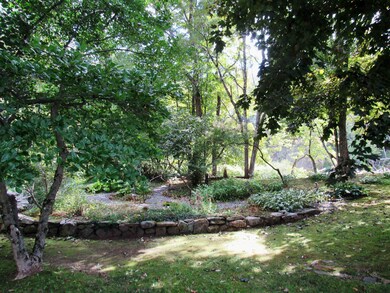 37 Dover Rd, Newfane, VT 05362 - photo 6