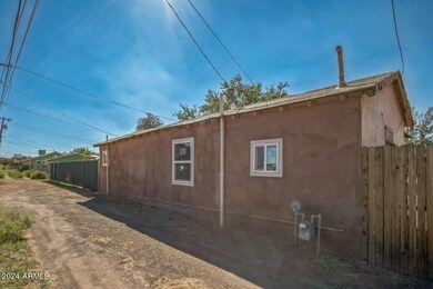 520 N Colorado Ave, Winslow, AZ 86047 - photo 7