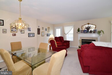 301 Mcdaniel Dr, Purcellville, VA 20132 - photo 4