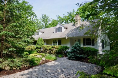 2131 Laurel Ln, Buck Hill Falls, PA 18323 - photo 7