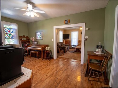 516 W 8th St, Cameron, MO 64429 - photo 7