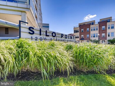 Silo Point unit 714, Baltimore, MD 21230 - photo 2
