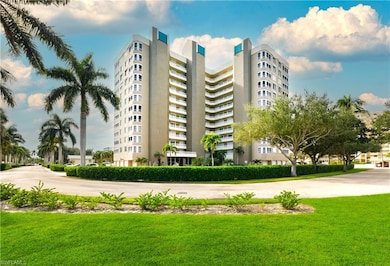 Gulf Breeze at Vanderbilt unit 403, Naples, FL 34108 - photo 2