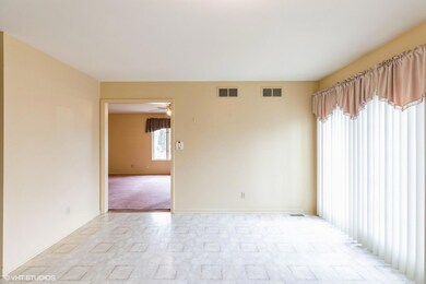 04_1841WAshSt_2_DiningRoom_Large