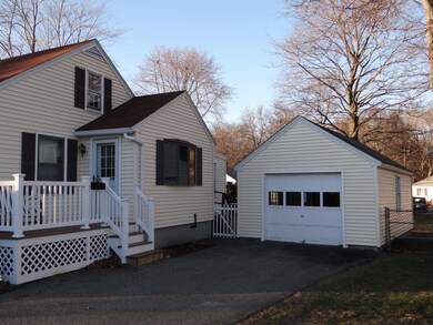 57 Mason Ave, Portsmouth, NH 03801 - photo 4