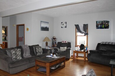 11 Massachusetts Ave, Rensselaer, NY 12144 - photo 5