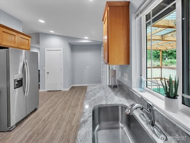 592 Kodiak Ave, Camano Island, WA 98282 - photo 3