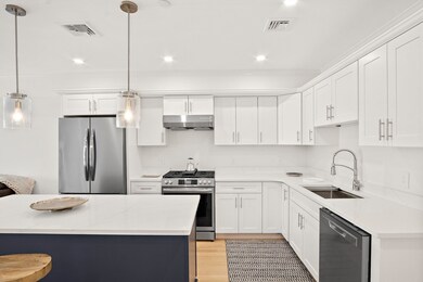 50 N Payne St unit 2, Quincy, MA 02169 - photo 5