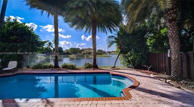 4534 NW 109th Ct, Doral, FL 33178 - photo 6