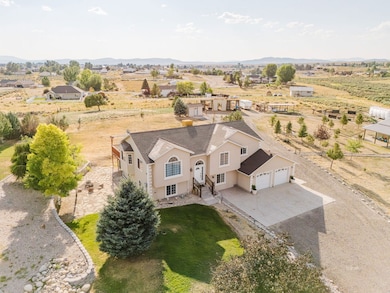 221 Lyndhurst Ln, Spring Creek, NV 89815 - photo 6