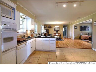 Open floor plan....