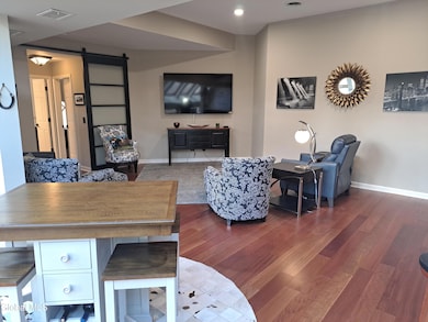 106 Spring St unit 8, Saratoga Springs, NY 12866 - photo 4