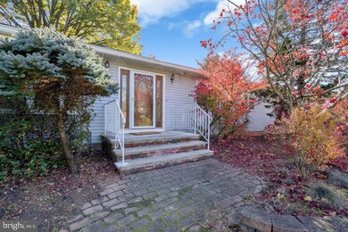 663 Ridge Rd, Monmouth Junction, NJ 08852 - photo 4