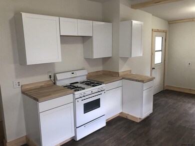 80 Lawrence St, Glens Falls, NY 12801 - photo 2