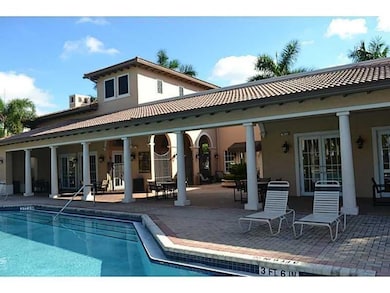 1528 SW 147th Ave unit 1527, Pembroke Pines, FL 33027 - photo 2
