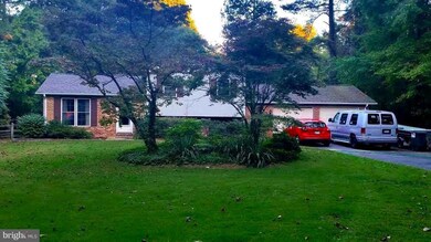 30070 Broken Arrow Ln, Mechanicsville, MD 20659 - photo 2