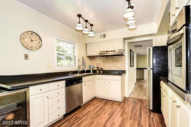 12308 Welling Ln, Bowie, MD 20715 - photo 7