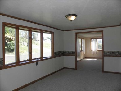 Family Room. Awesome First Floor 16x10 Family Room