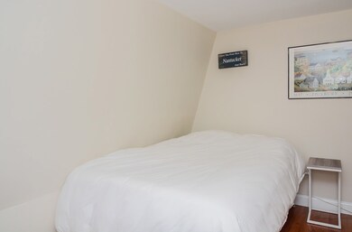 546 E 8th St unit 3, Boston, MA 02127 - photo 7