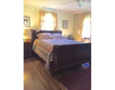 180 Berkeley Ave, Lowell, MA 01852 - photo 5