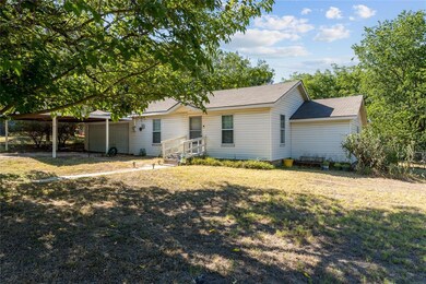 420 Throckmorton St, Weatherford, TX 76086 - photo 2