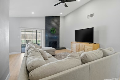 8571 Timber Briar St, San Antonio, TX 78250 - photo 7