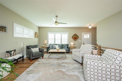 2204 SW Westwood St, Ankeny, IA 50023 - photo 4