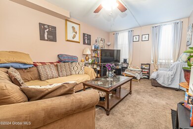 142 S Pearl St, Albany, NY 12202 - photo 6