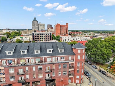 360 S Elm St unit 202, Greensboro, NC 27401 - photo 3
