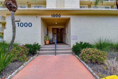 1000 Cove Cay Dr unit 2C, Clearwater, FL 33760 - photo 4