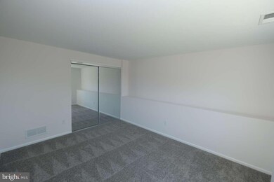 17 Alans Ln, Boyertown, PA 19512 - photo 2