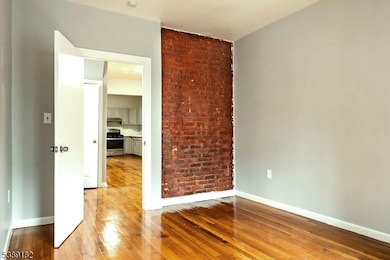 143 4th Ave, Newark, NJ 07104 - photo 6