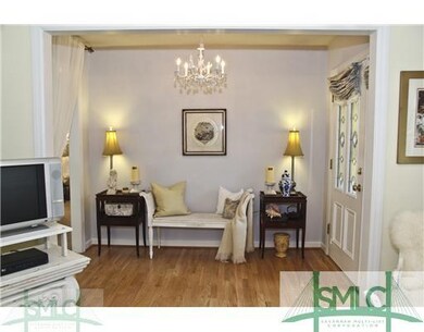 Foyer. The entrance foyer is beautiful and welcomi