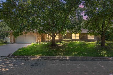 1515 SW 27th St, Topeka, KS 66611 - photo 6